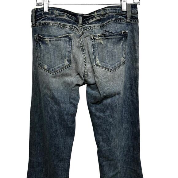 NWOT Rare Paige Laurel Canyon Distressed Flare Leg Jeans Size 28 - Picture 10 of 16